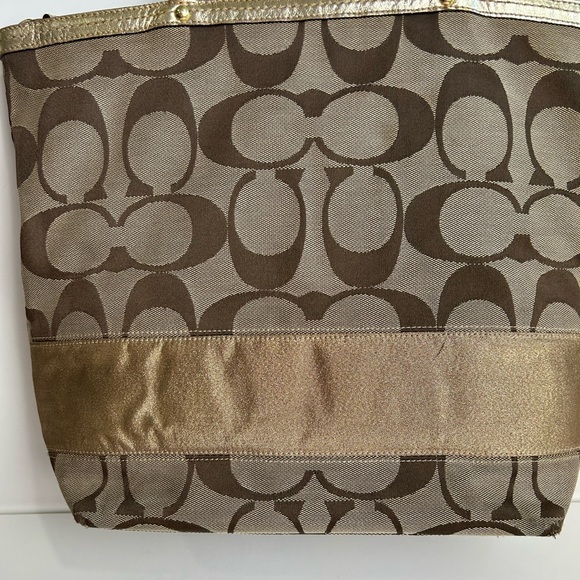 Coach Brown and Gold Signature Tote Bag 18798E Carry All - Picture 3 of 11